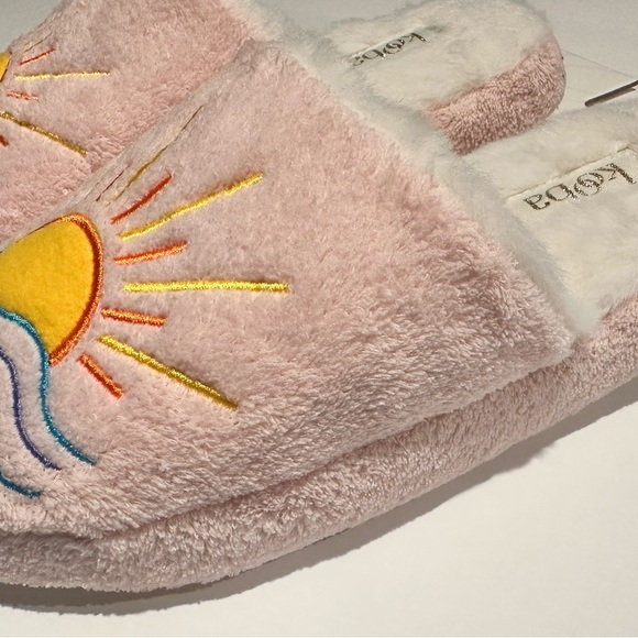 KOOBA Memory Foam Slippers Pink & White W/Sunset design Size M 6 1/2 - 7 1/2 NWT - Picture 3 of 10